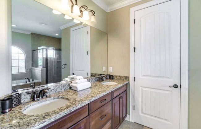 Ultimate 5 Bed 5 Ba Villa with Game Room, Pool & Spa - Ihr4021 - Foto 7