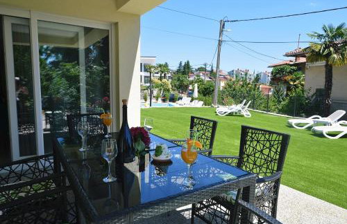 Villa Perla with swimming pool, Lovran - Opatija - Photo 25