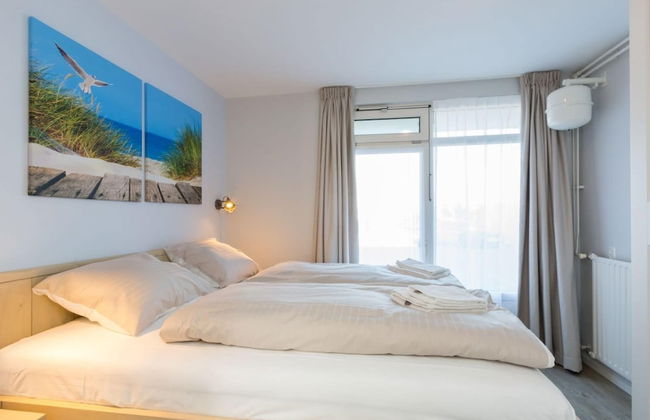 Apartment in Zoutelande Near Sandy Beach - Photo 7