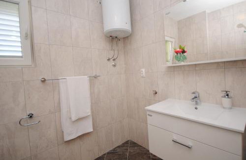 Apartments Valeria - Photo 35