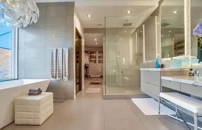 Troy Dr - Sleek & Modern Hollywood Hills Home With Stunning Views - Foto 39