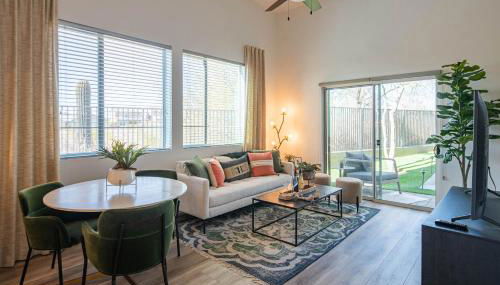 Phoenix Stay , Near Mayo Clinic & Shopping, Pool & Parking- S134 - Foto 3