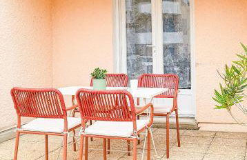 A L'ombre des Pins, Appartement neuf, élégant, Parking gratuit, Netflix, au calme à 100m de l'océan - Photo 21