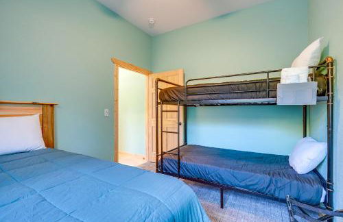 Snowmobile and Recharge! Next to Bill Nicholls Trail - Foto 13