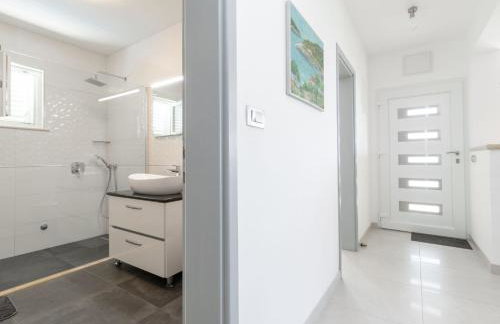 Modern Villa Near the Sea - Foto 53