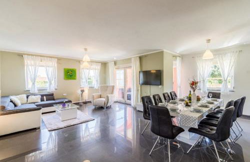 Modern Mediterreanean Villa by villatinapula - Foto 13