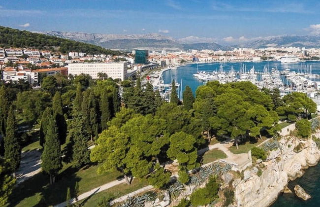 Cool Attic apt w Gallery, in the Heart of Split - Foto 34