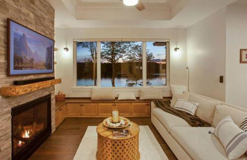 Lakeside Lodge with Studio Apartment - Foto 30