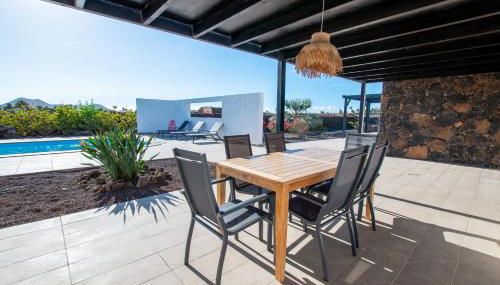 Heated & Shared Pool VILLA MATRIANA 36A, North Shore Villas - Foto 2