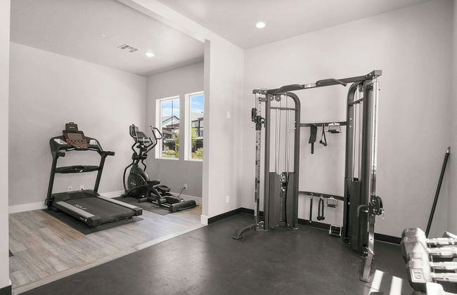 Coral Paradise Community Pool - Photo 31