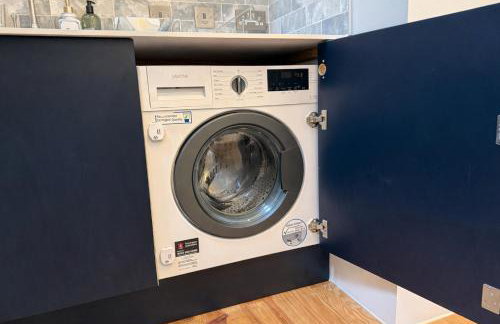 The Old Borough Library - Staffordshire - Photo 22