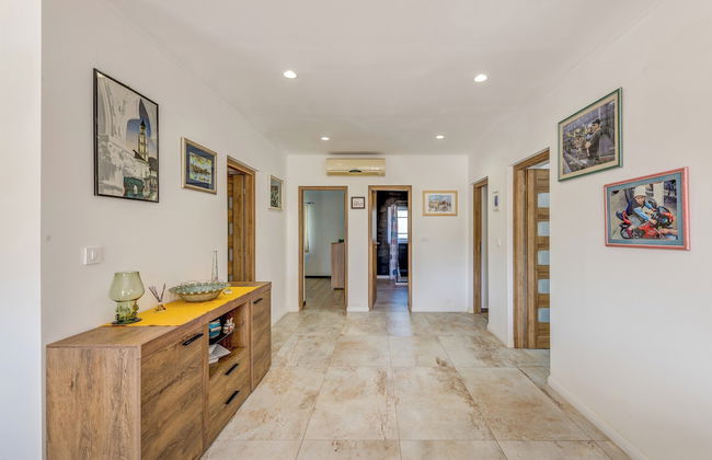 Villa Gariful, Sleeps 8 with Pool & Pet Friendly - Foto 36