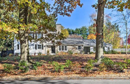 Near Philly and PGA Champ! Inviting Home with Yard - Foto 29