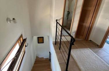 Paralia Homes cheerful 2 bedroom with pool, unit #1 - Foto 31