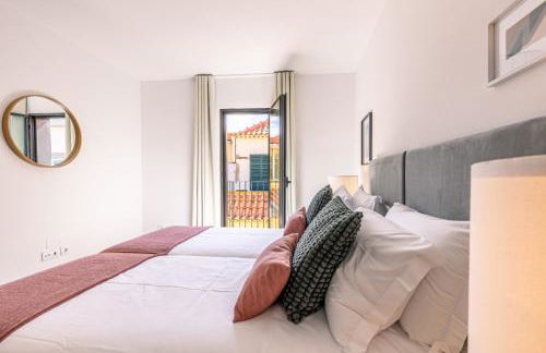 Fort Bay Suite Apartments - Photo 2