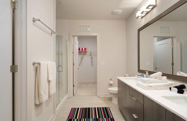 S1bf Rare Find - Bright and Modern 1-br w Free Parking - Foto 14