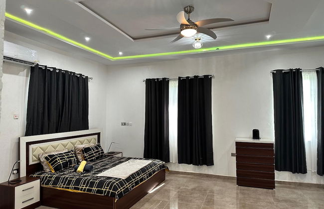 Nanani Luxury Villa - Kumasi - Foto 2