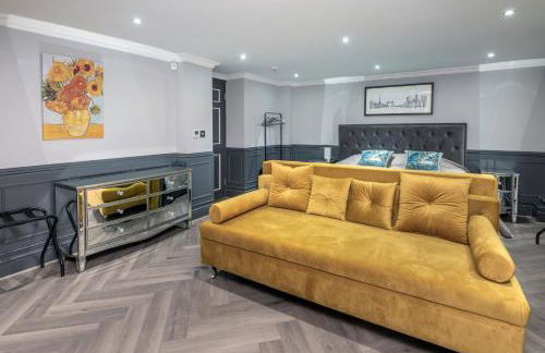 The London House - Entire Villa - Foto 25