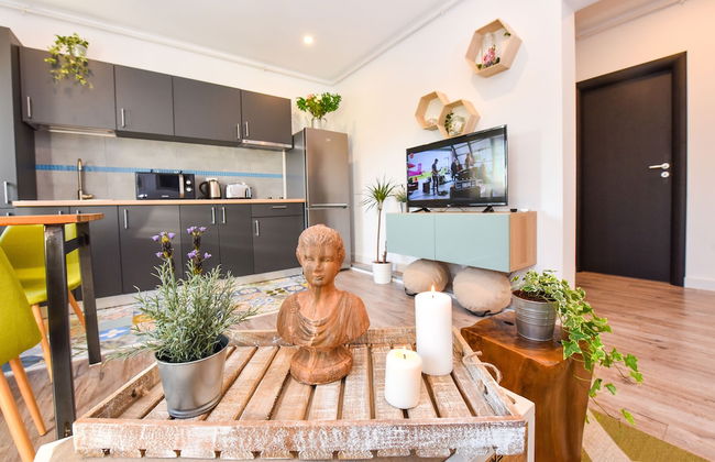 Parliament & River View Apartments - Photo 66