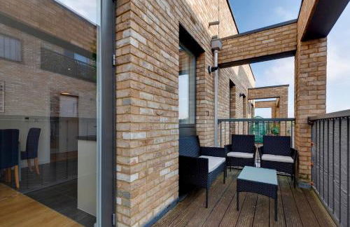 54 Woodpecker Way · Modern apartment near Addenbrookes Free parking Pass the Keys - Foto 48