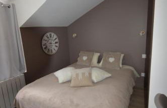 "Le Petit Paradis" au Centre Ville d'Oyonnax - Foto 47