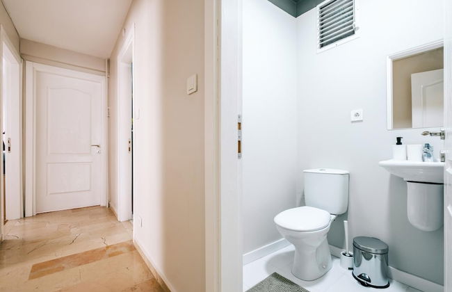 Chic Flat w Balcony 5 min to Cevahir Mall in Sisli - Foto 42