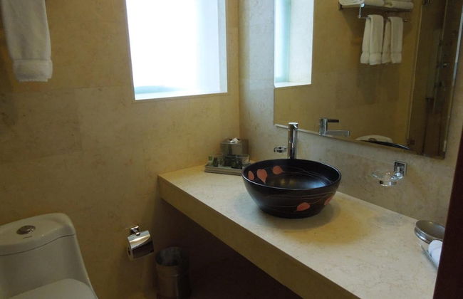 The Eldon Luxury Suites - Photo 32