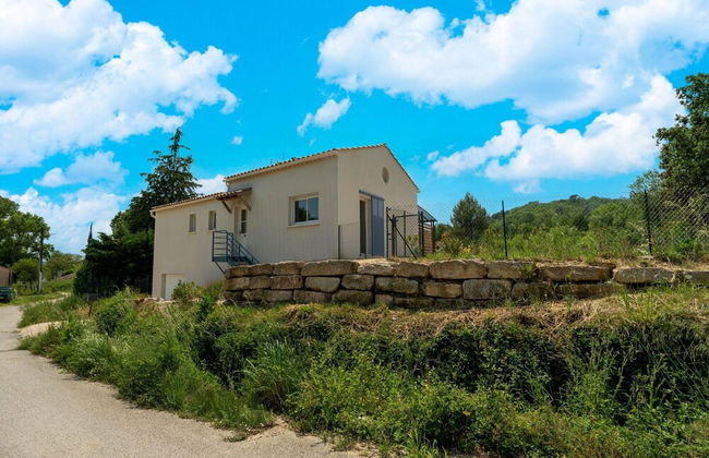 Cosy Holiday Home With Pool - Photo 34