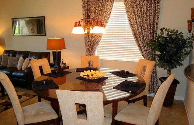 6BR 4BA Home in Windsor Hills by CV-2520 - Foto 21