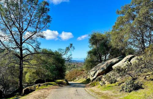 Yosemite & Bass Lake 3 Acres, Pool, Game Room, Stunning Views - Foto 42