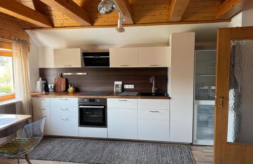 Möblierte 2-Zimmer-Dachwohnung - Foto 1