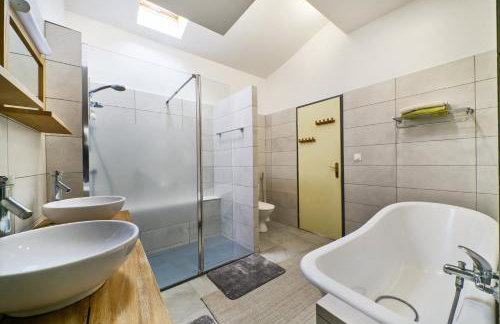 Domaine - Vignoble - Jacuzzi - Sauna - 14 à 18 pers - Foto 57