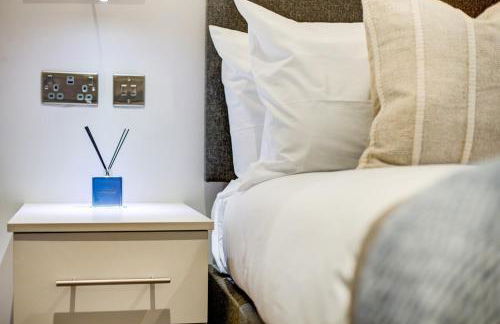 Private & Stylish 2 bedroom London Apartment - Foto 27