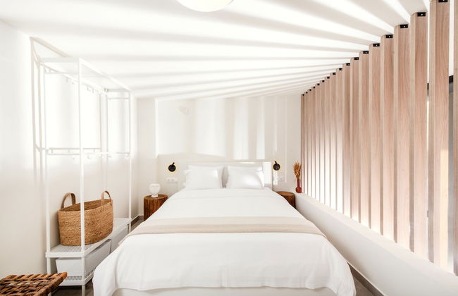 Serene seafront villas - Photo 18