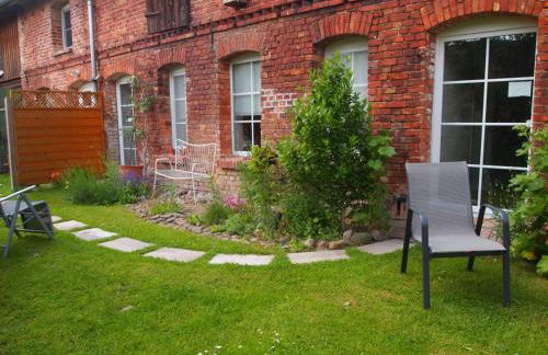 NEU Fewo im Bauernhaus mit idyllischem Innenhof und Naturgarten - Foto 18