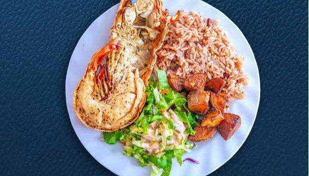 Un piatto di aragosta