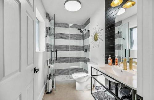 8000sf 7BR Villa Casita Pool Spa Gym & Games - Foto 29