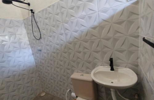 Casa piscina com ozônio churrasqueira perto da praia - Foto 21