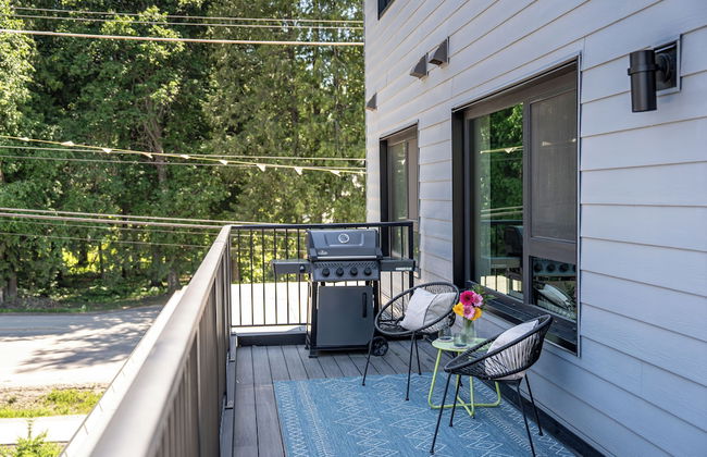 Tally Ho By Revelstoke Vacations - Photo 27