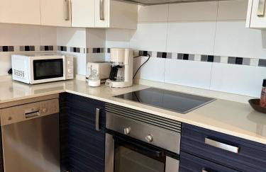 Apartamento Estudio con Wifi, Piscina y Parking - Foto 6