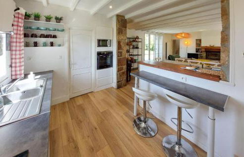 Amazing Home In Ploubezre - Foto 24