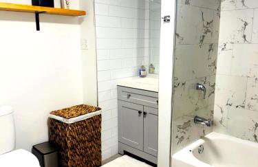 Stunning 3 Bedrooms 2 Bathrooms Getaway Chicago! - Foto 33
