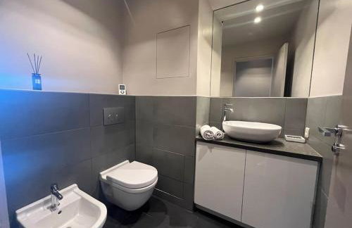 Comfort & design 2 BR near Place des Vosges - Foto 7
