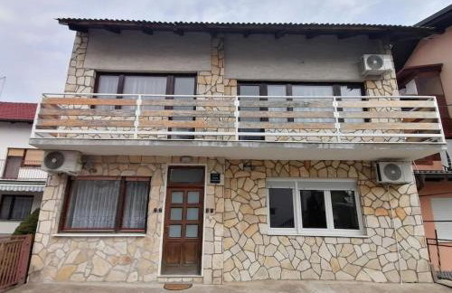 Cozy 1-bdrm apt in Dubec, ideal for work or study - Foto 22