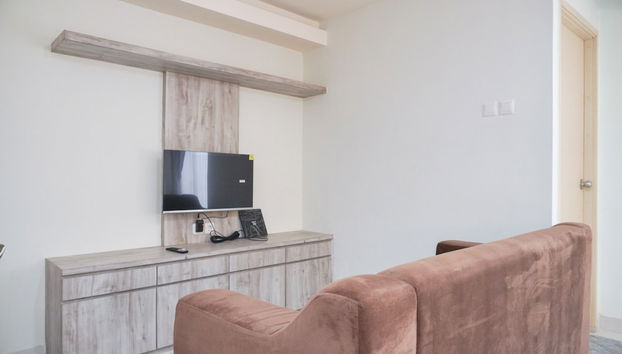 Comfort And Minimalist Studio At Amethyst Apartment - Foto 5, Habitación