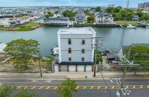 DO with AC Awesome Waterfront Marina Home - Foto 48