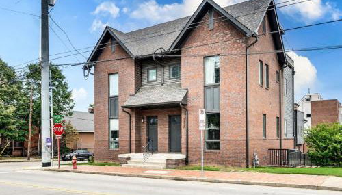 Luxury and Spacious Home with Private Garage and Fire Pit - Foto 5