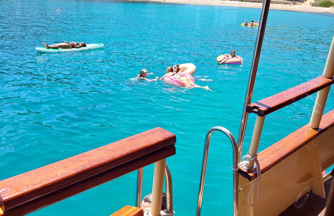 Excursion aux îles de Brač et de Šolta en bateau - Foto 11