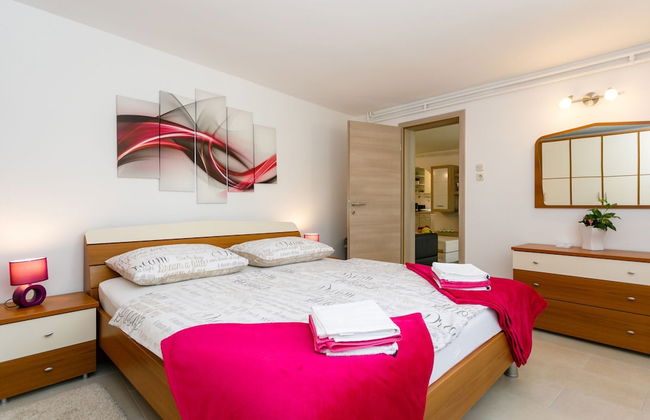 Lovely Apartment With Terrace & Garden Grill - Foto 2