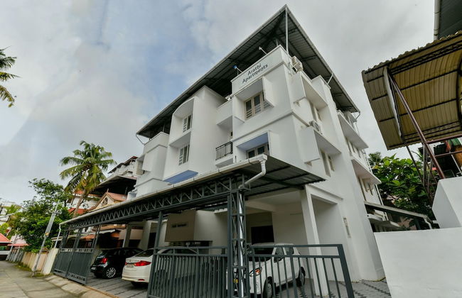 OYO 18602 Home Spacious Stay Near Lulu Mall - Foto 25